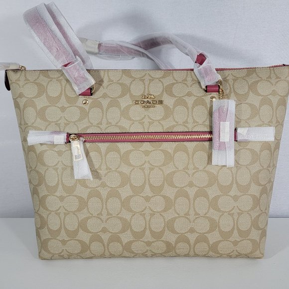 NWT. Coach Signature Gallery tote - Picture 2 of 7